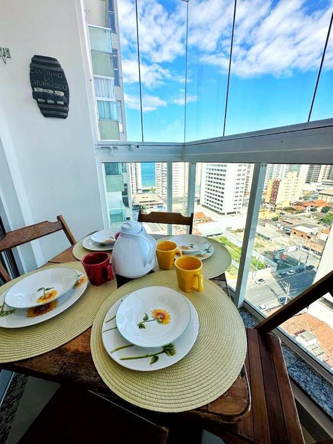 ヴィラ・ヴェーリャAconchegante Apartamento Perto Do Mar Com Wi-Fi Gratuitoアパートメント エクステリア 写真