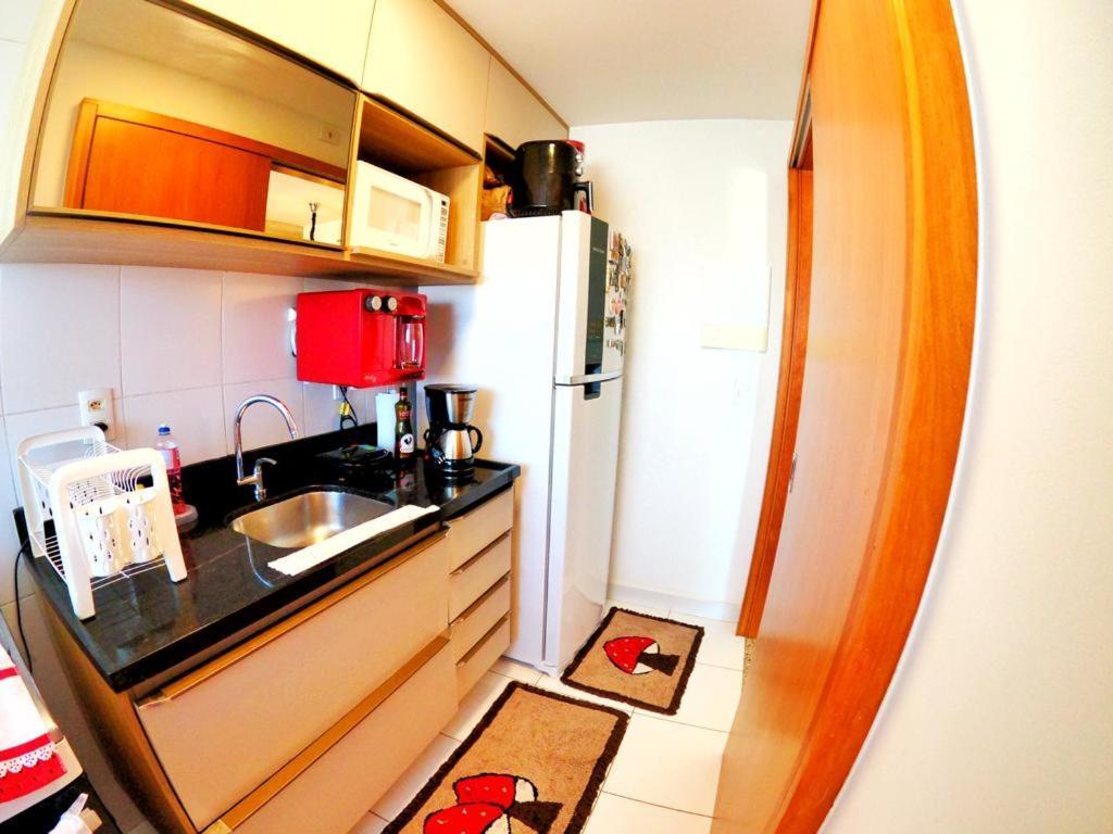 ヴィラ・ヴェーリャAconchegante Apartamento Perto Do Mar Com Wi-Fi Gratuitoアパートメント エクステリア 写真